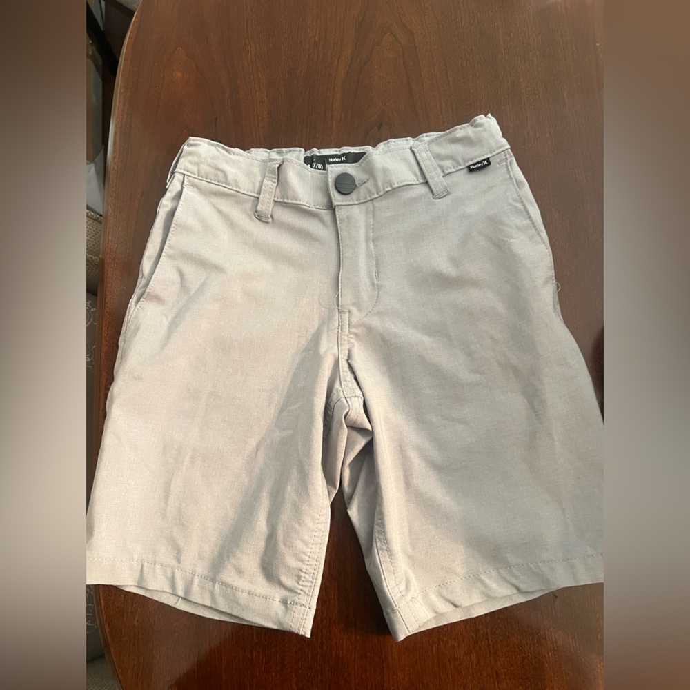 Hurley shorts size small (7/8)